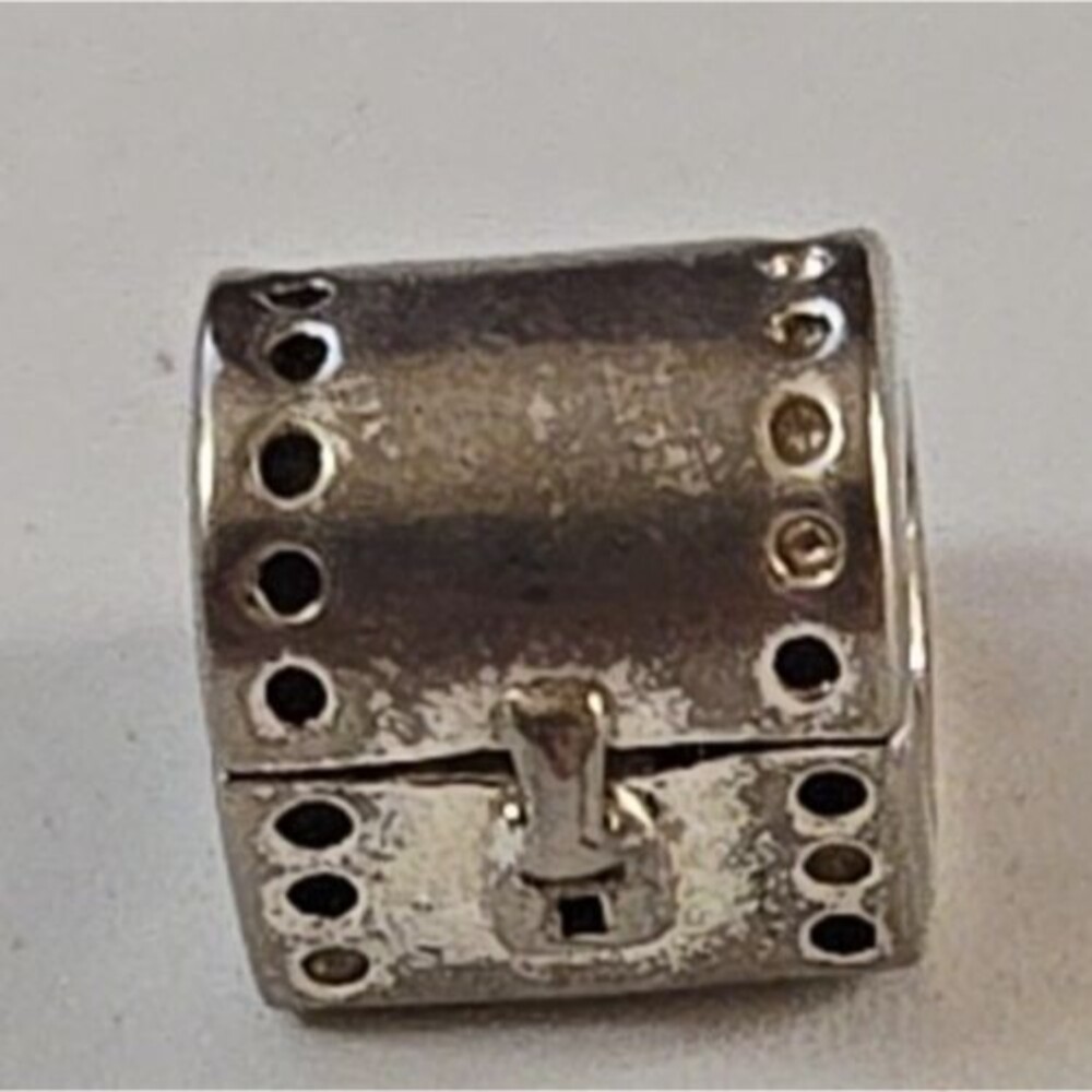 Sterling Silver Retired ALE Pandora Heart Hope Chest Charm